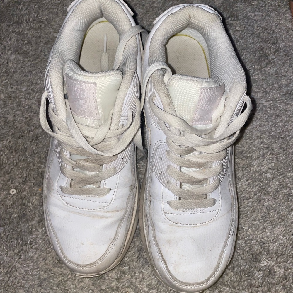Nike White Classic AirMax Shoes